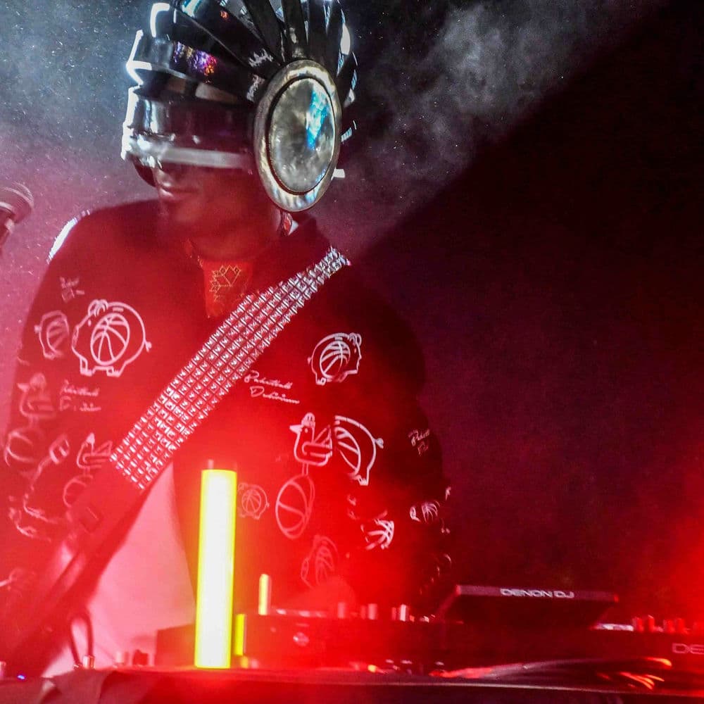 AfrotroniX – Electro
