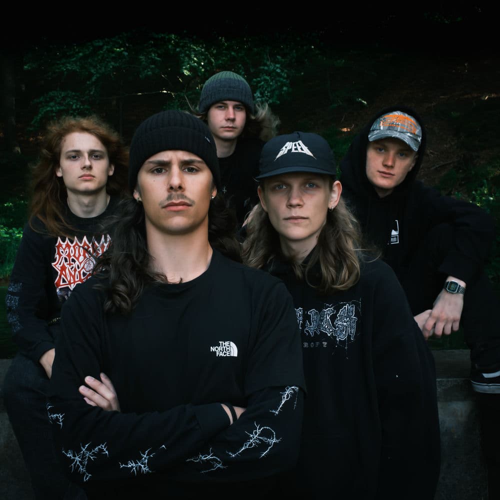 NECKBREAKKER – Heavy Metal