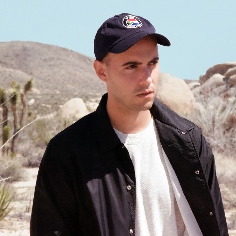 Pional – Dance