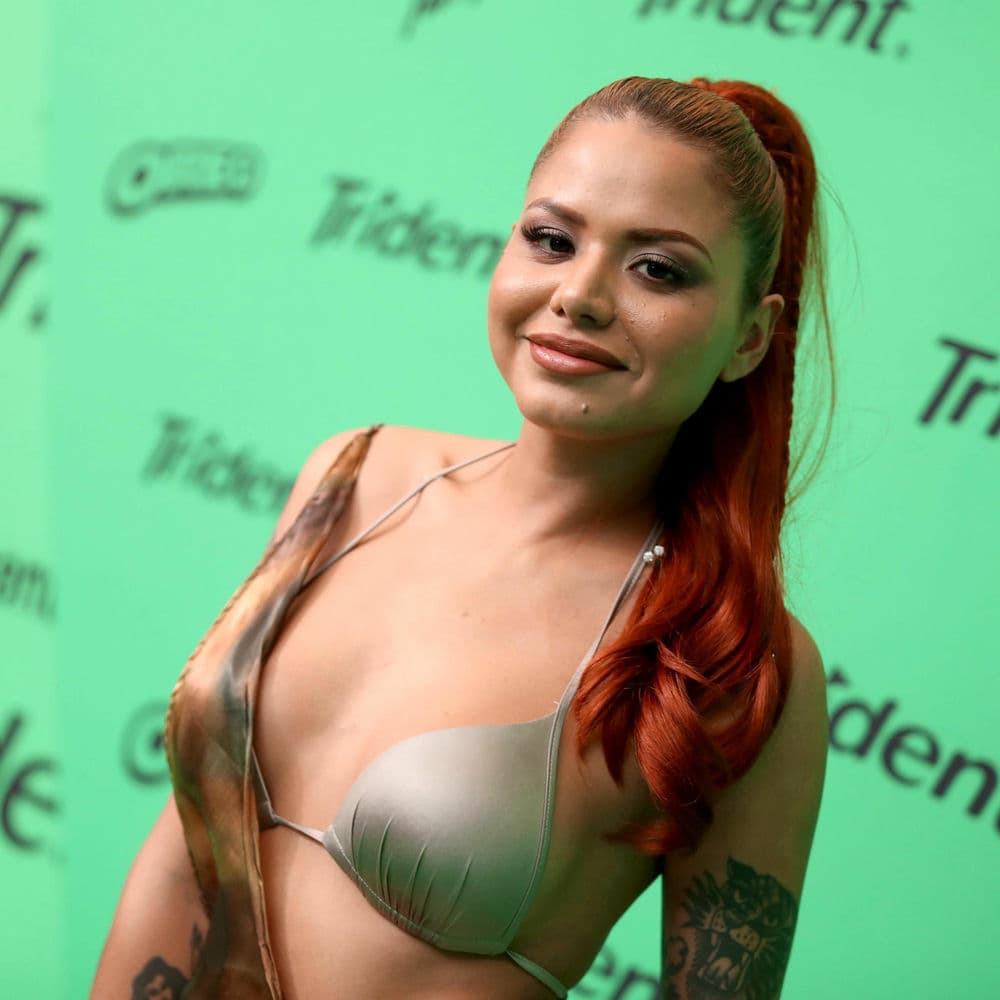 Ms Nina – Neoperreo