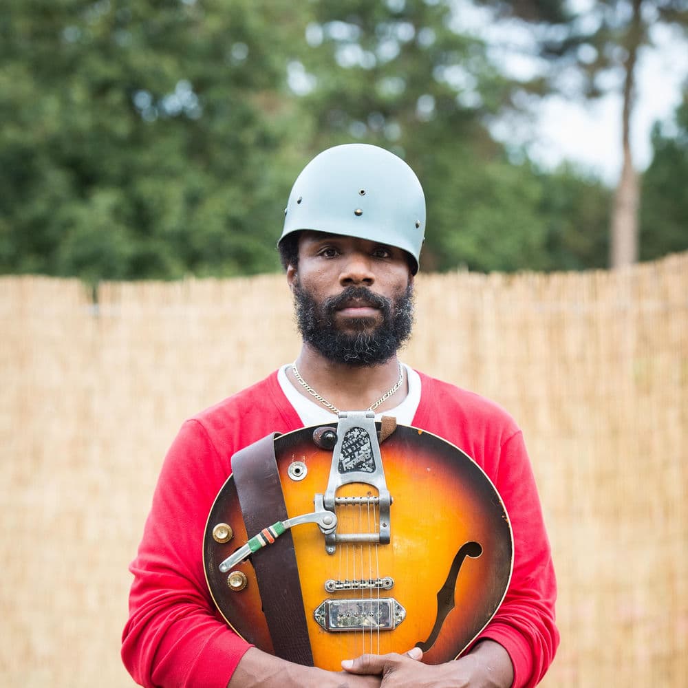 Cody ChesnuTT – Electro