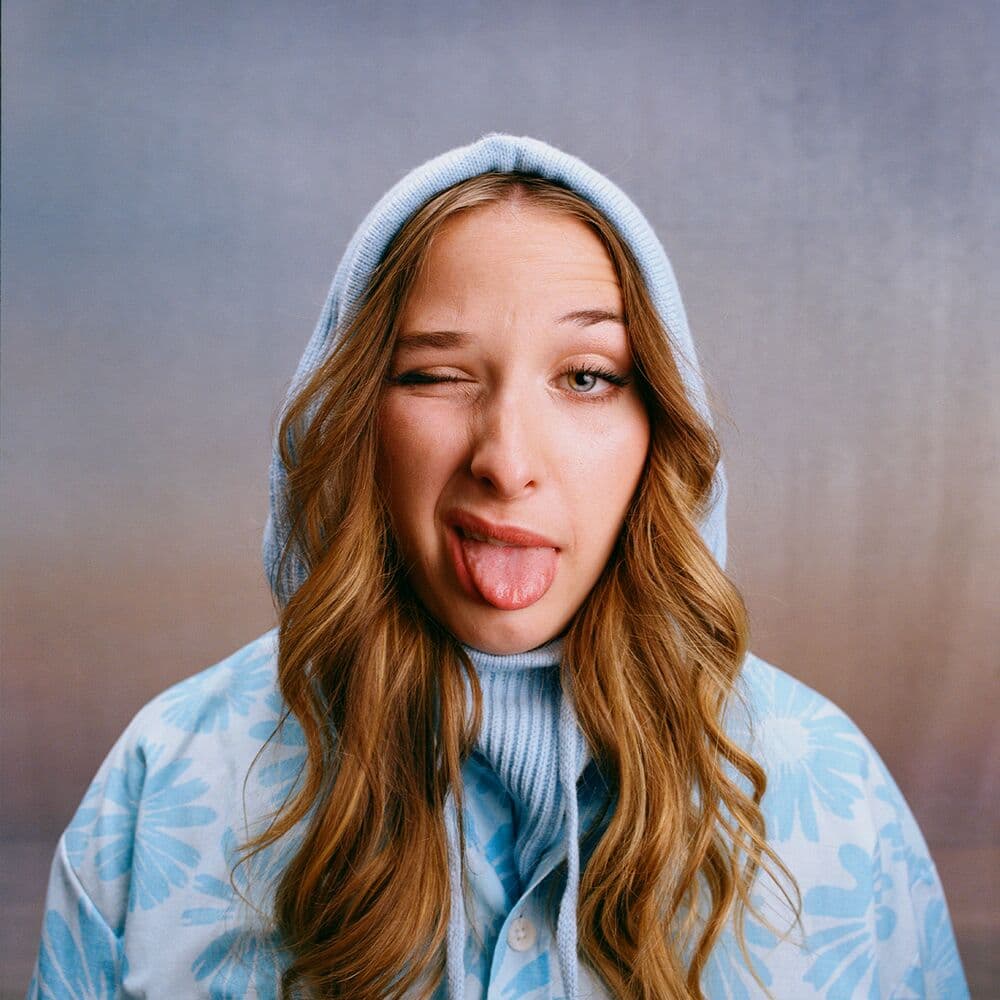 HELENA – Pop