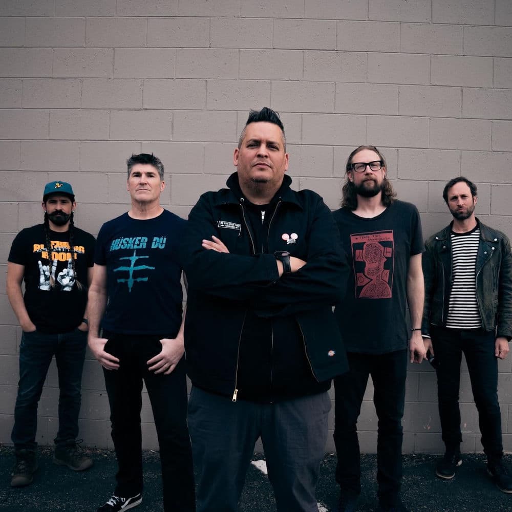 Dead Pioneers – Punk