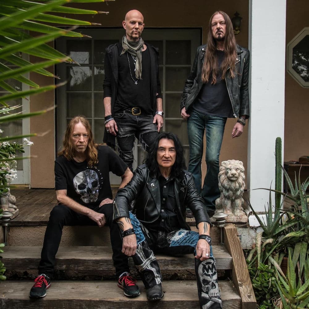 Black Swan – Rock