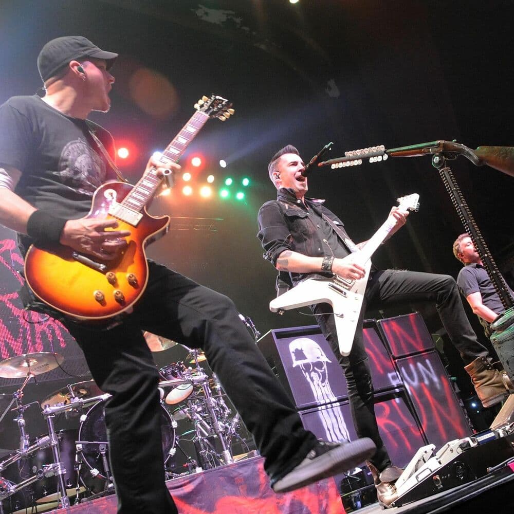 Theory of a Deadman – Rock