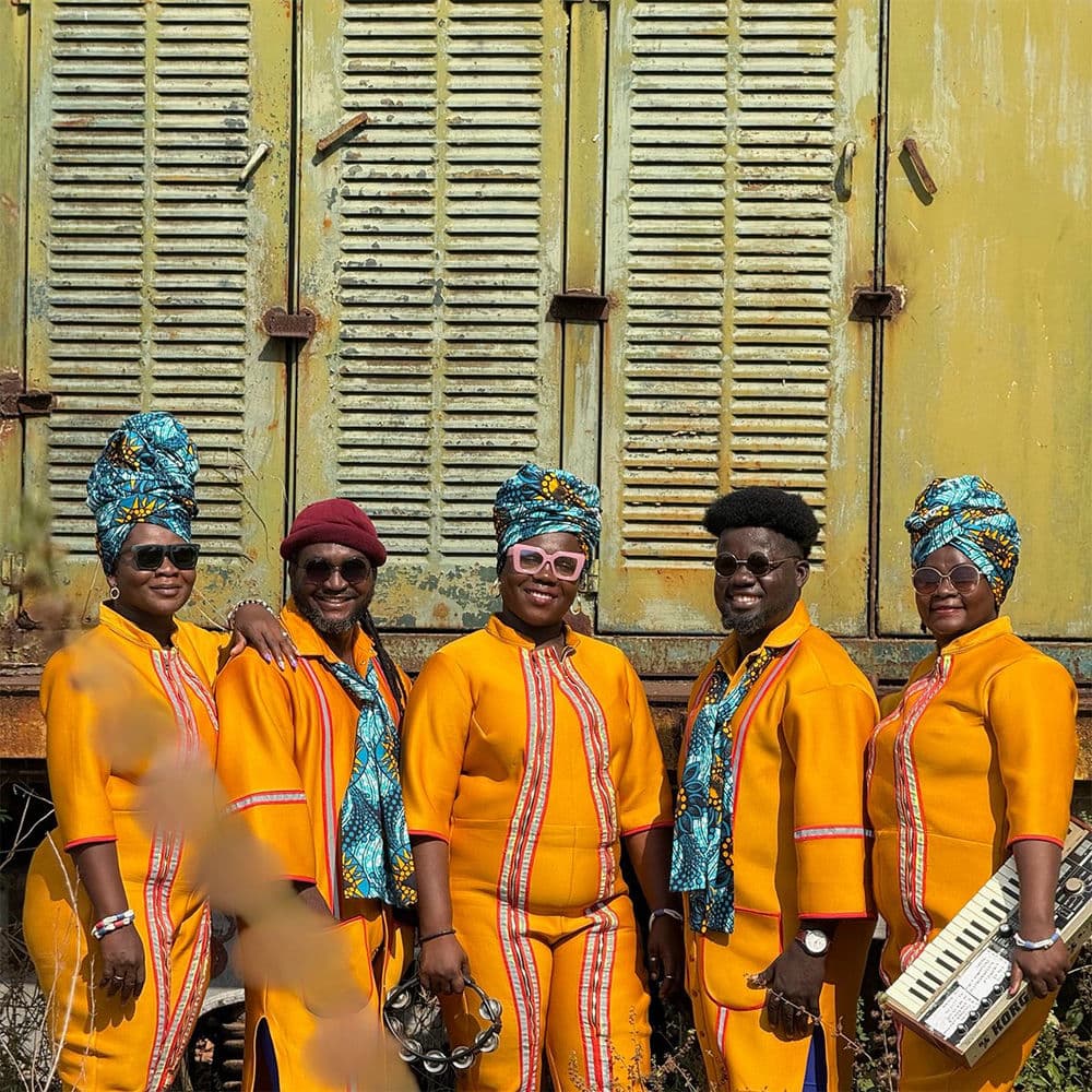 NANA BENZ DU TOGO – Electro