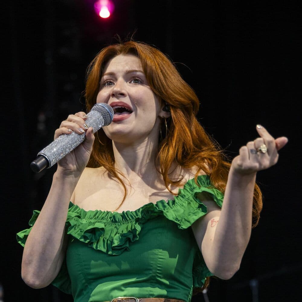 Willow Avalon – Singer-Songwriter