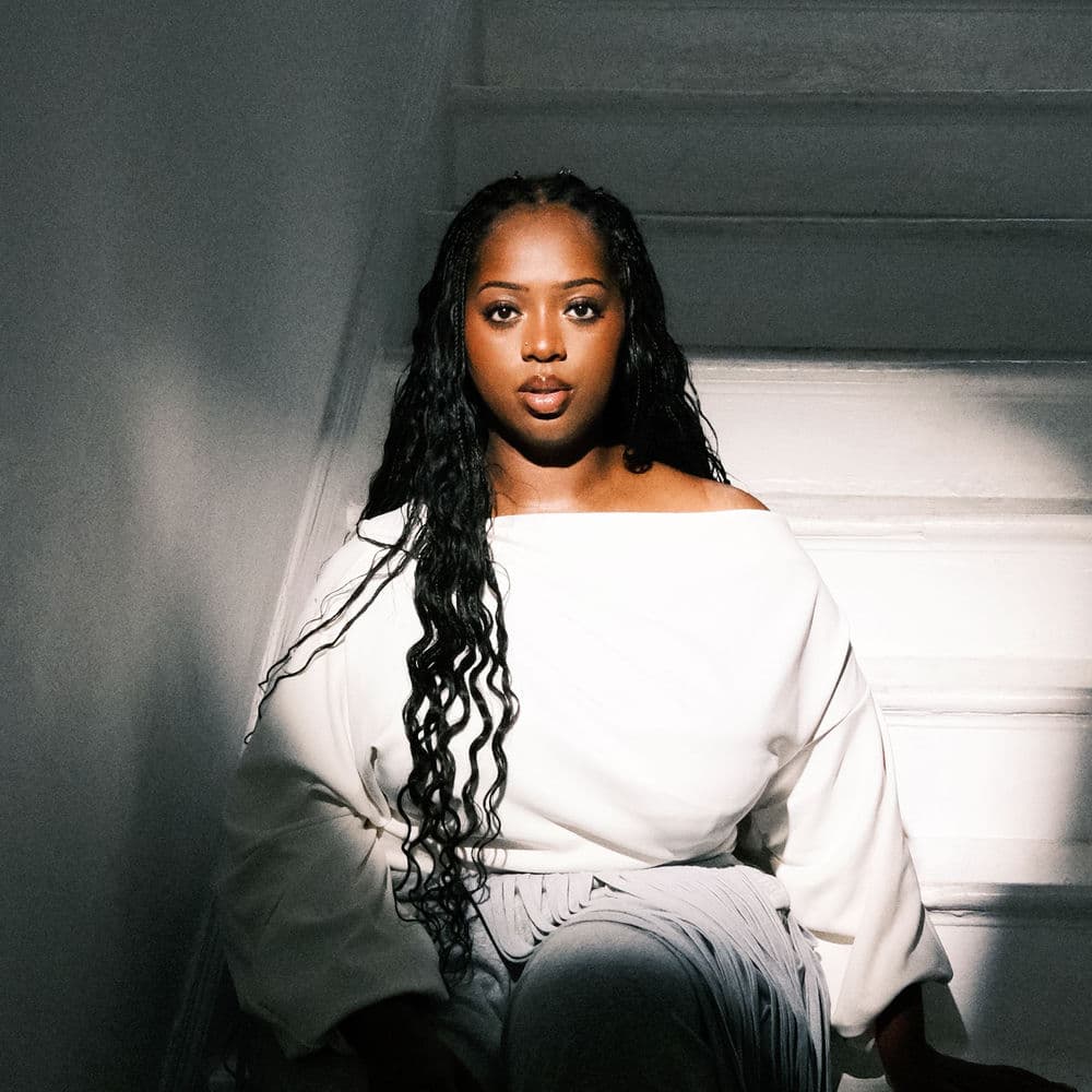 KONYIKEH – R&B