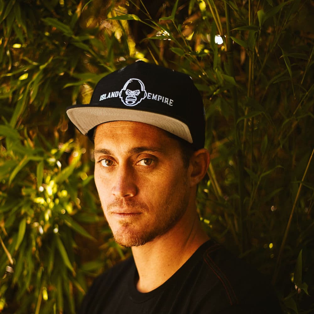 Makua Rothman – Pop
