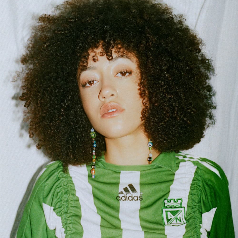 Jenevieve – Pop