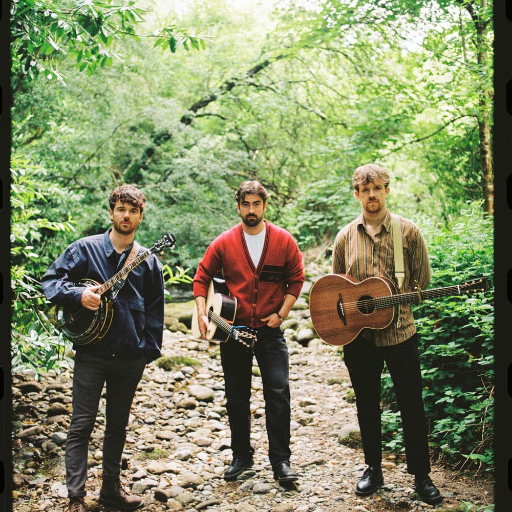 Amble โ Irish Folk