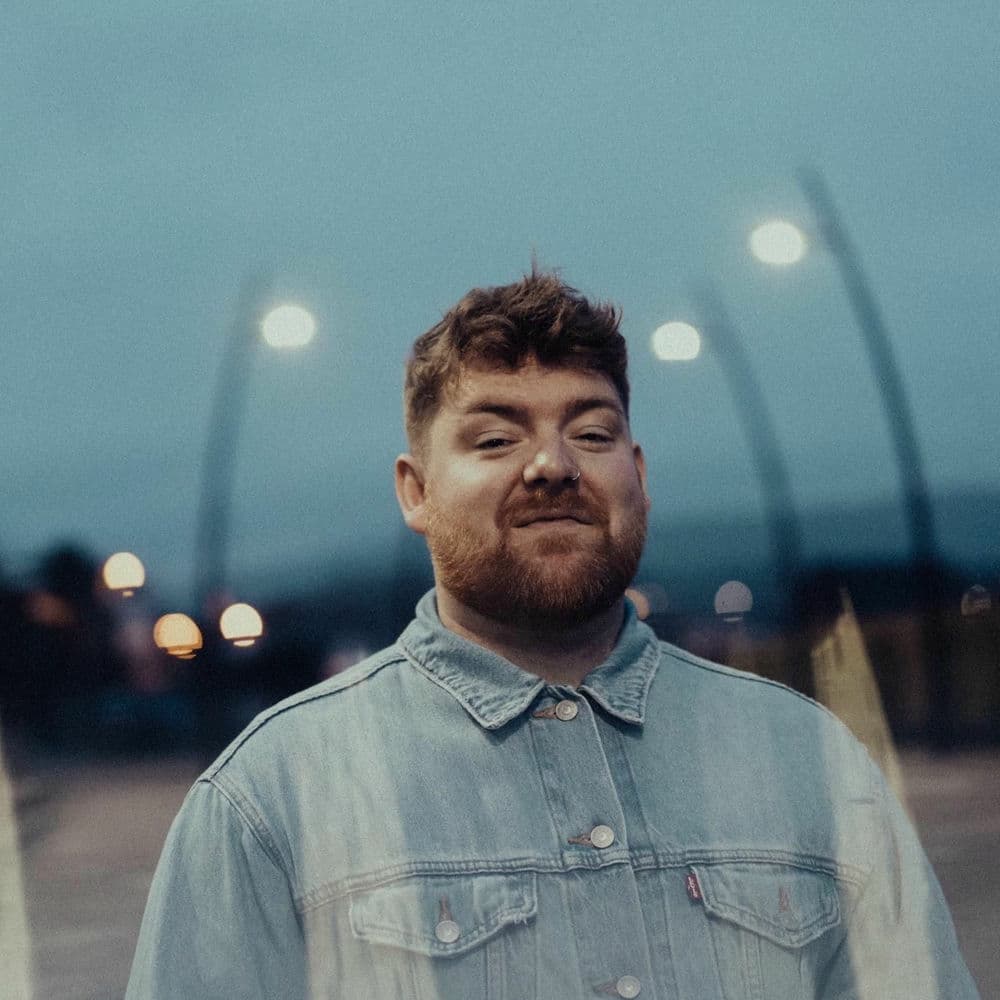 Cammy Barnes – Country