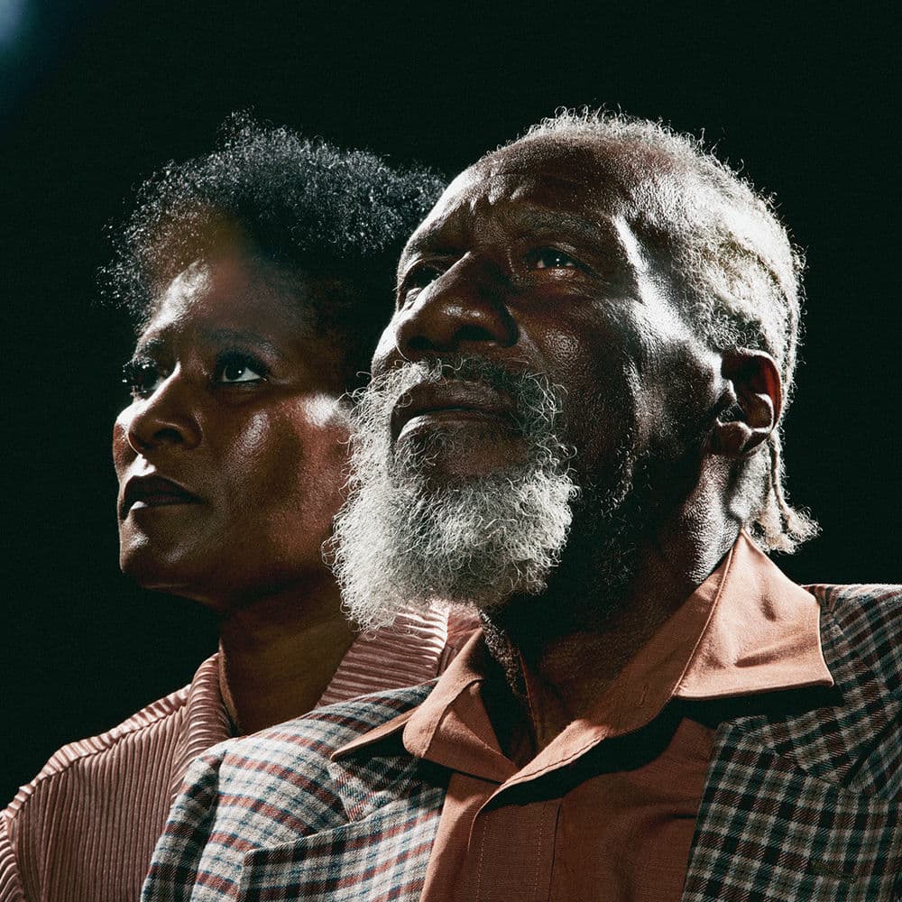ROBERT FINLEY – Singer-Songwriter