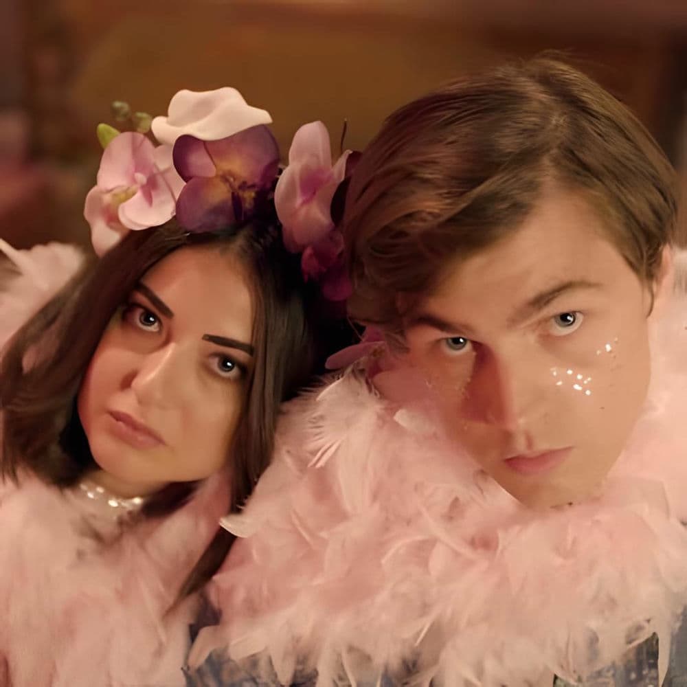 Kit Sebastian – Pop