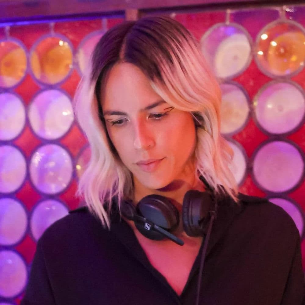 BRINA KNAUSS – Electro