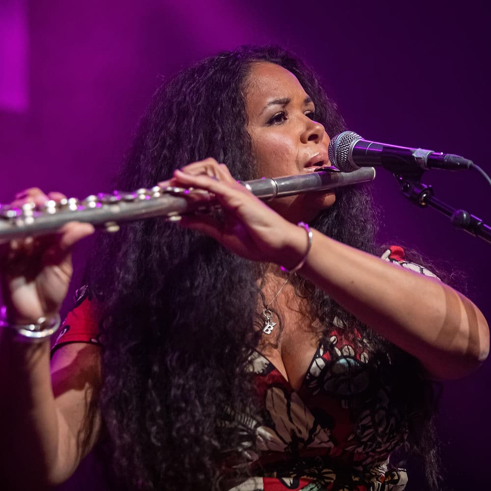 KYLA BROX – Rock