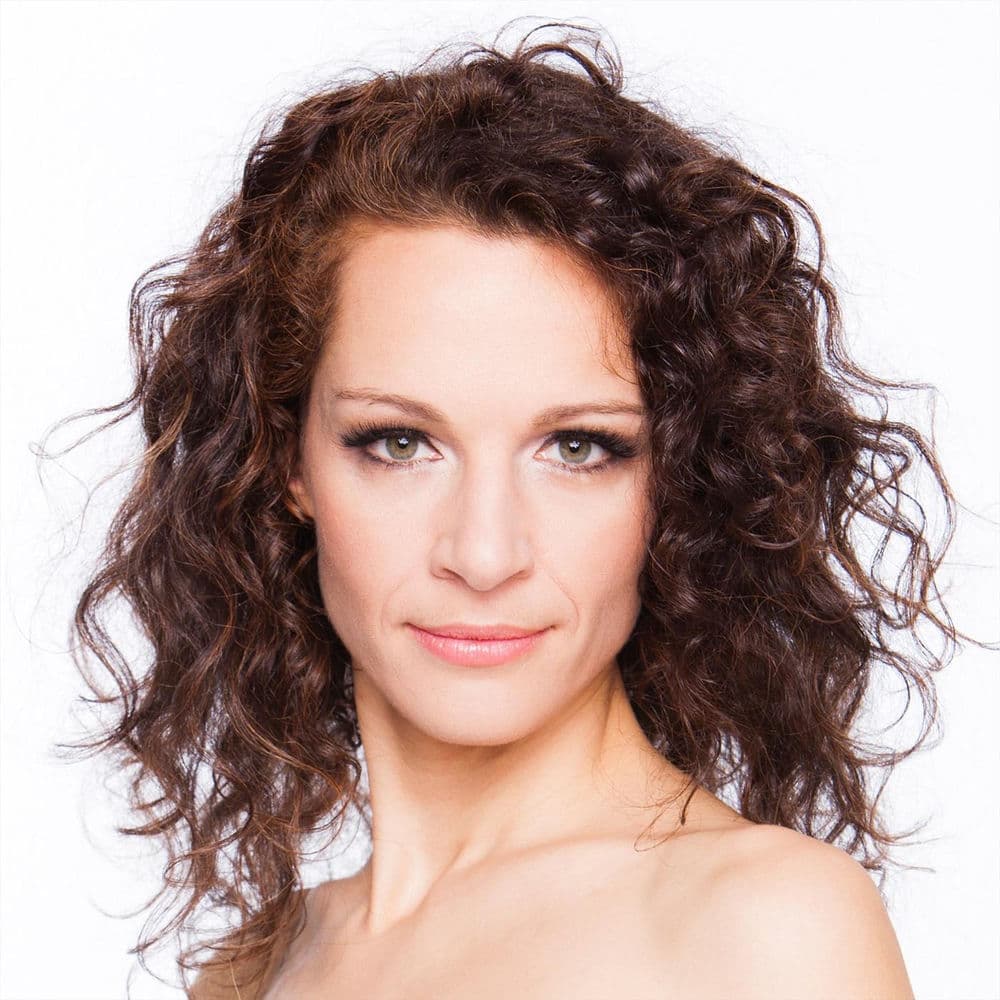 Eva Kabande – Pop