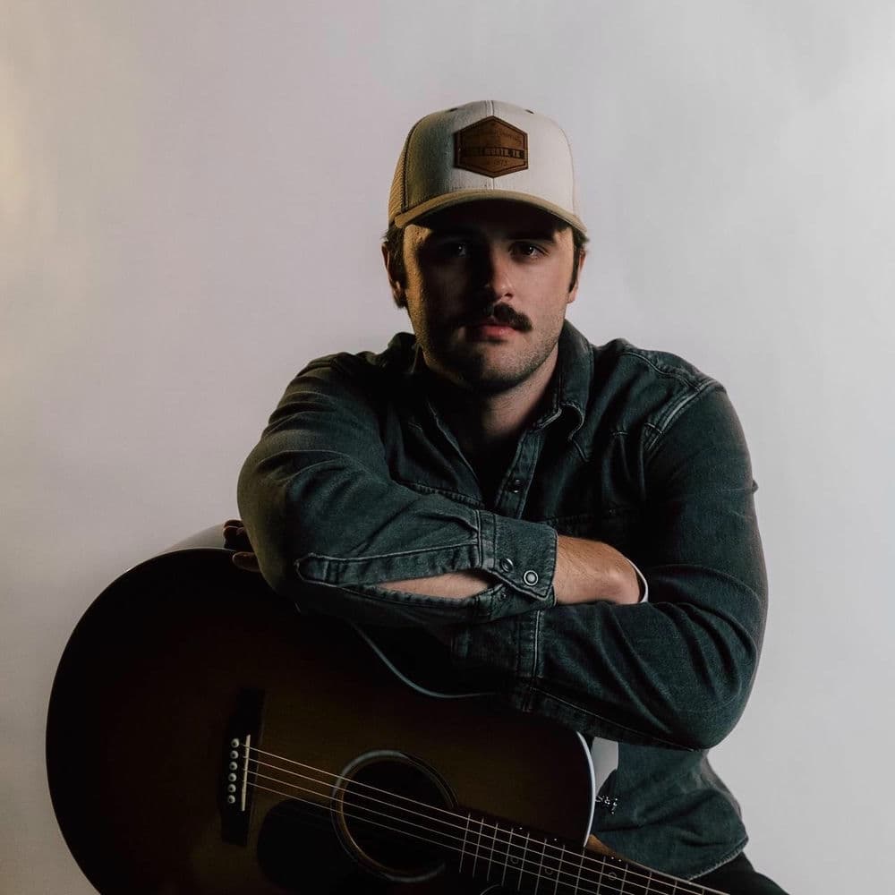 Clayton Mullen – Country