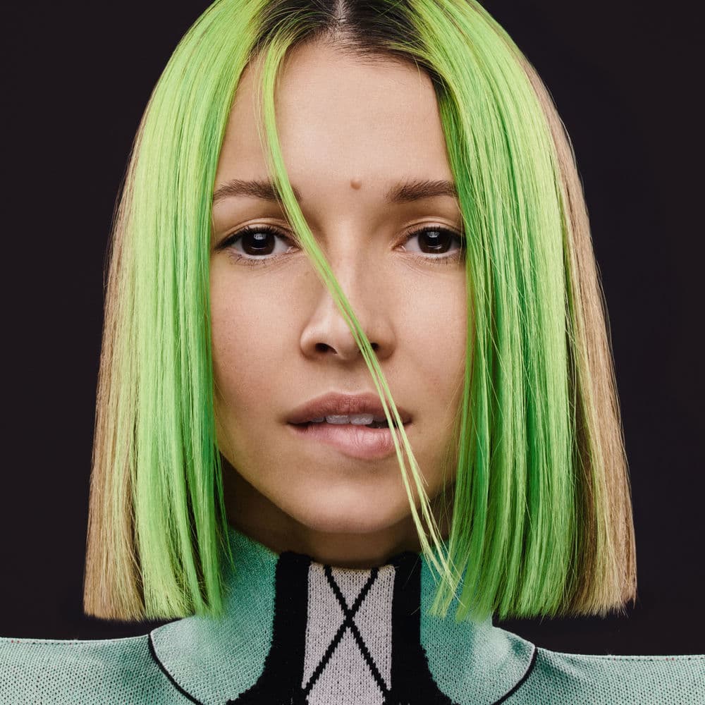MISS MONIQUE – Techno