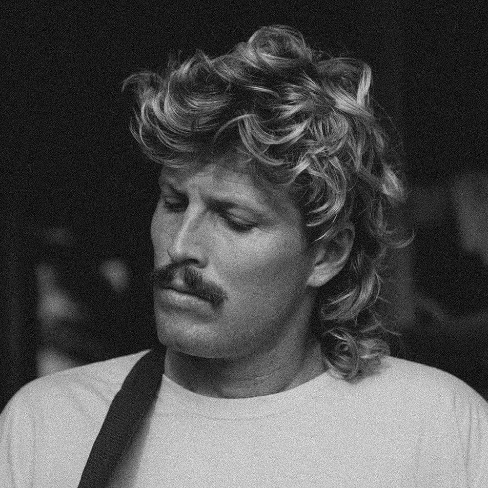 Ziggy Alberts – Singer-Songwriter