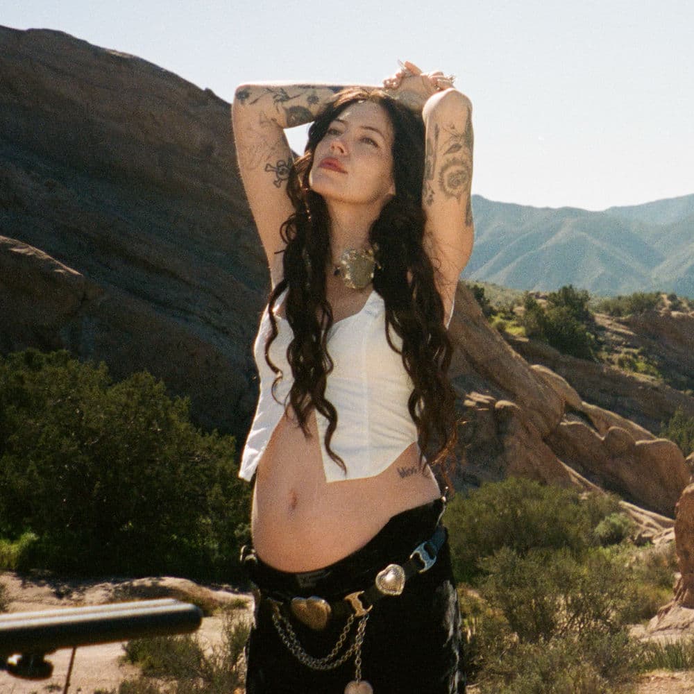 Bishop Briggs – Electro