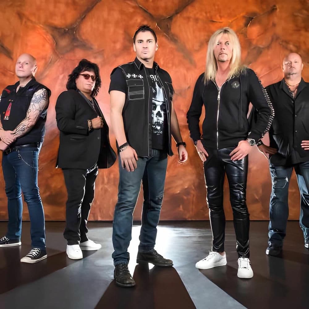 Pell – Hard Rock