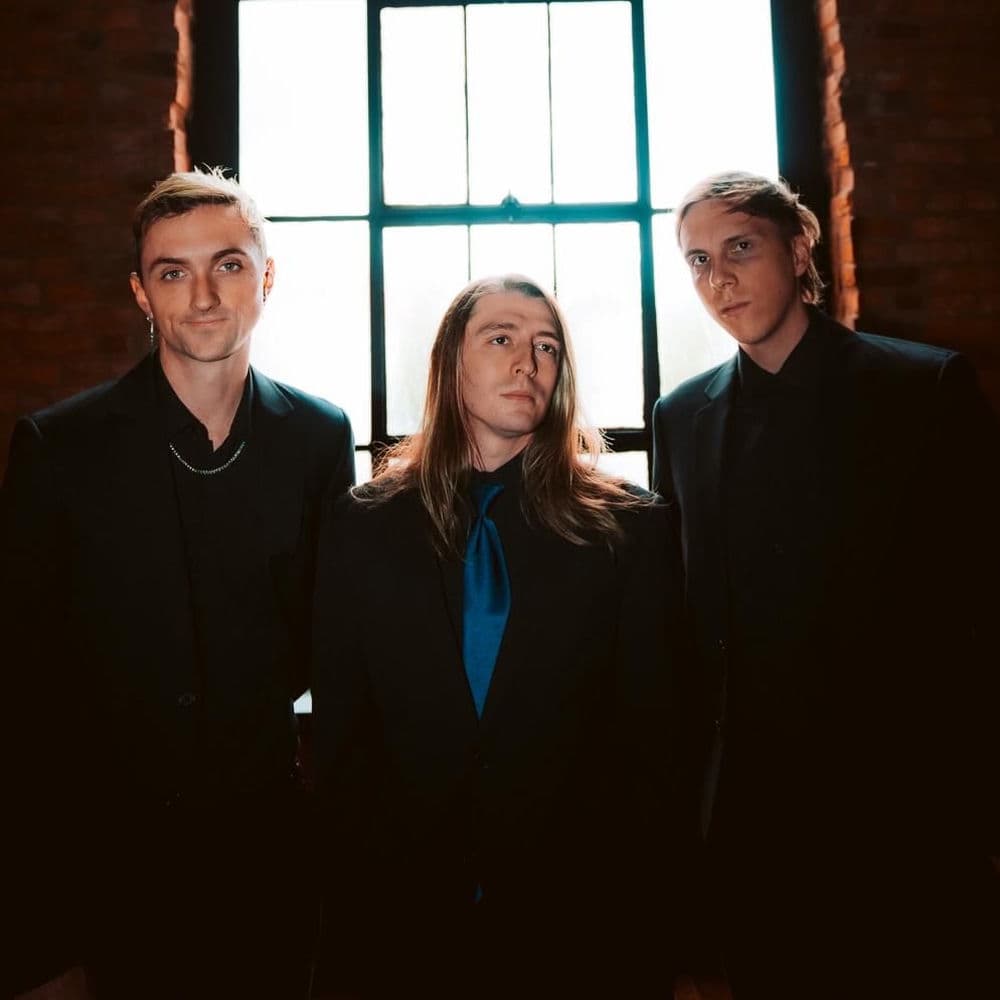 Arrows In Action – Rock