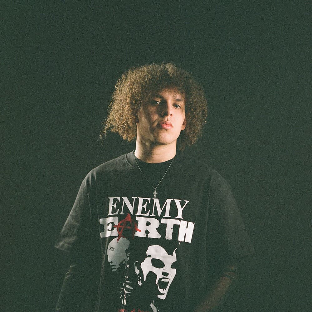 LUCIFER XO – Pop