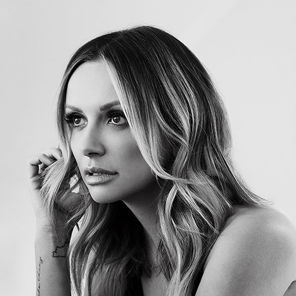 Carly Pearce – Country