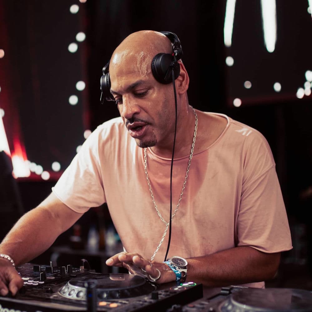 Dennis Ferrer – Hip Hop Rnb And Dance Hall