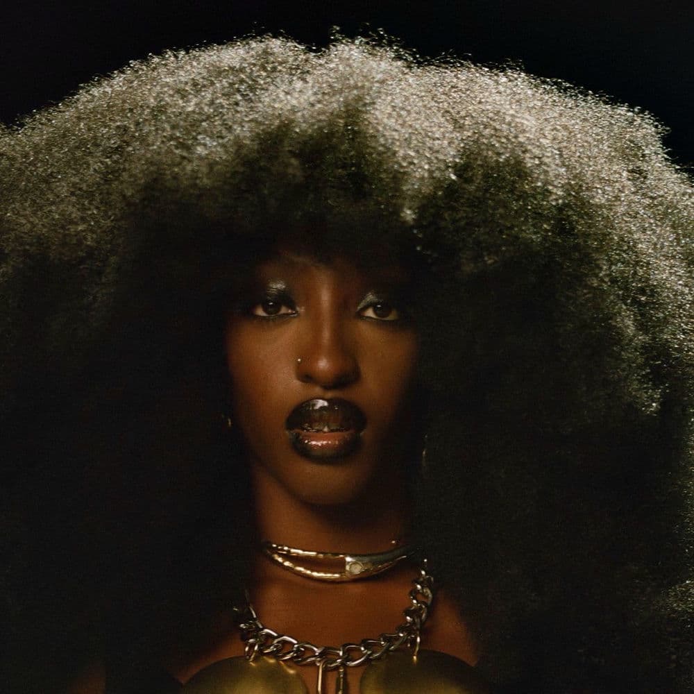 EBONY – Hip-Hop