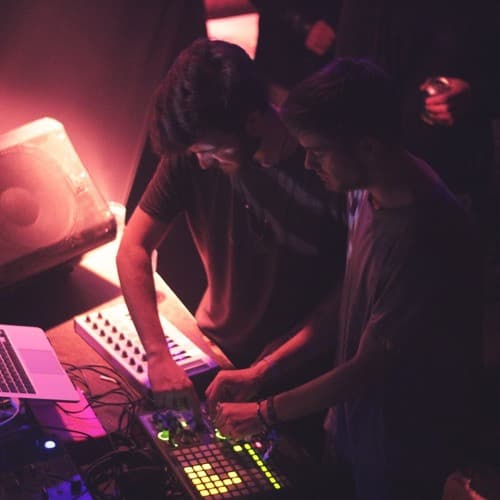 Spell Conjurers – Electro