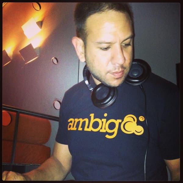 Tony Gamboa – Techno