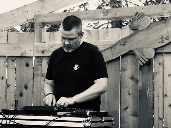 Michael Red – Electro