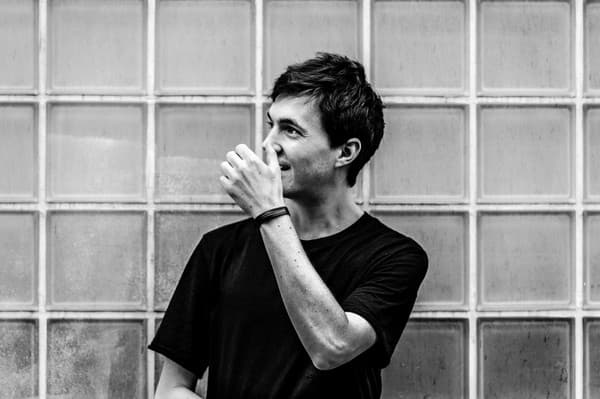 BEN UFO – Dj