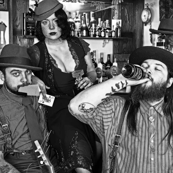 The Vaudevillian – Folk