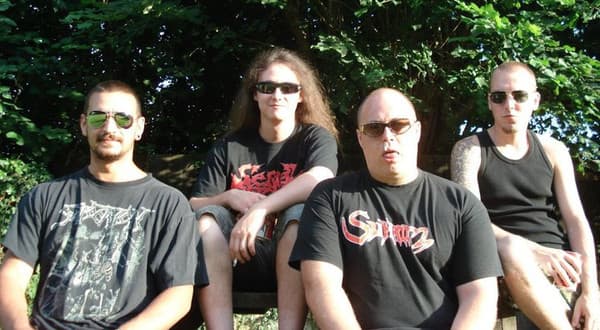 STEENGRUIS – Rock