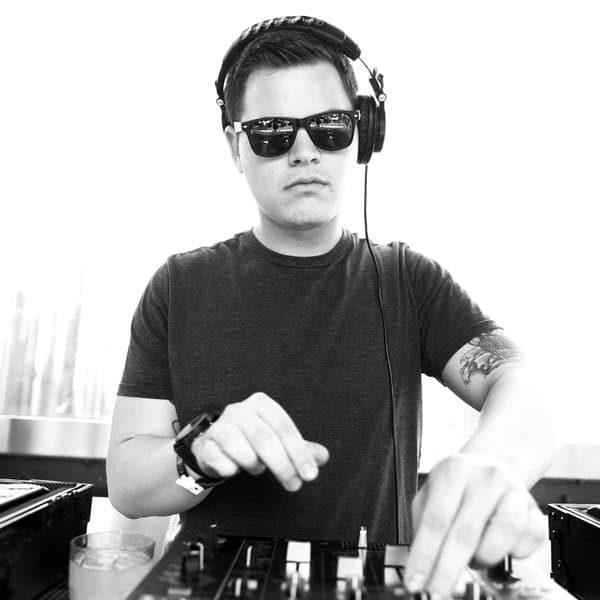 Shmitty – Techno