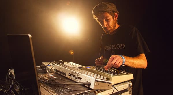 Gre – Techno