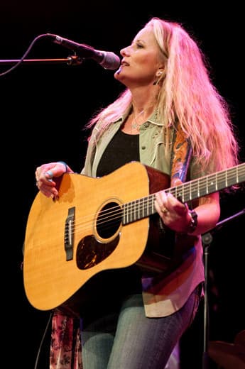 Sarah Pierce – Pop