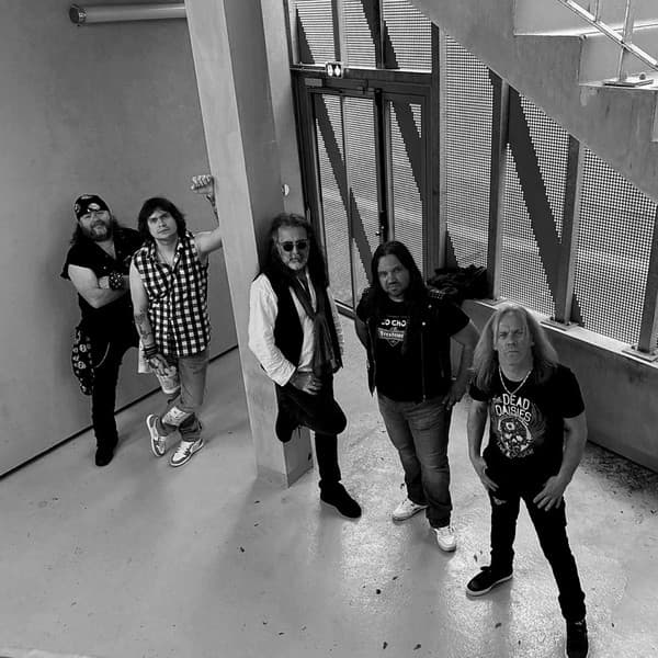 Mainkind – Rock