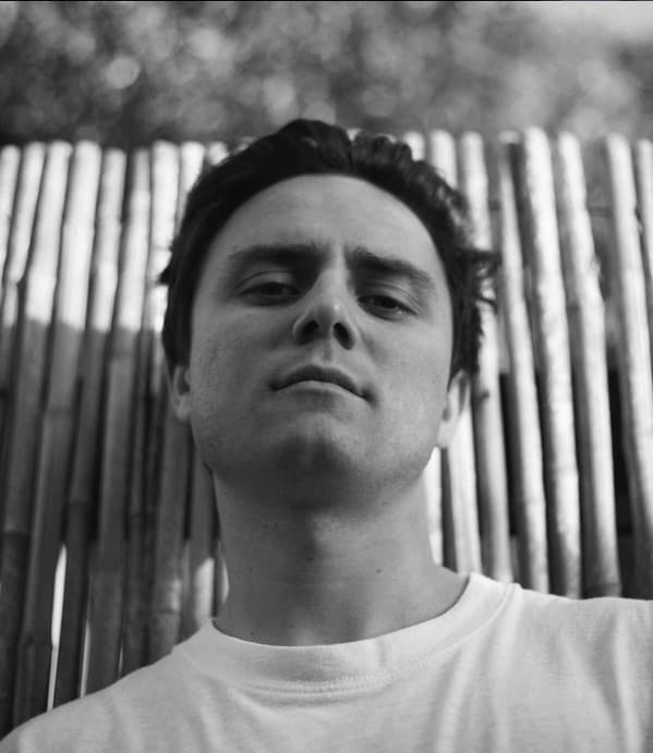 CONNOR Q – Electro