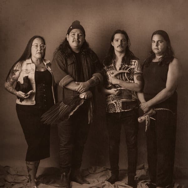The Hello Crows – Native American Music
