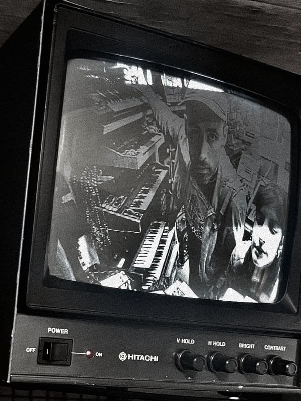 Ddwy – Electro