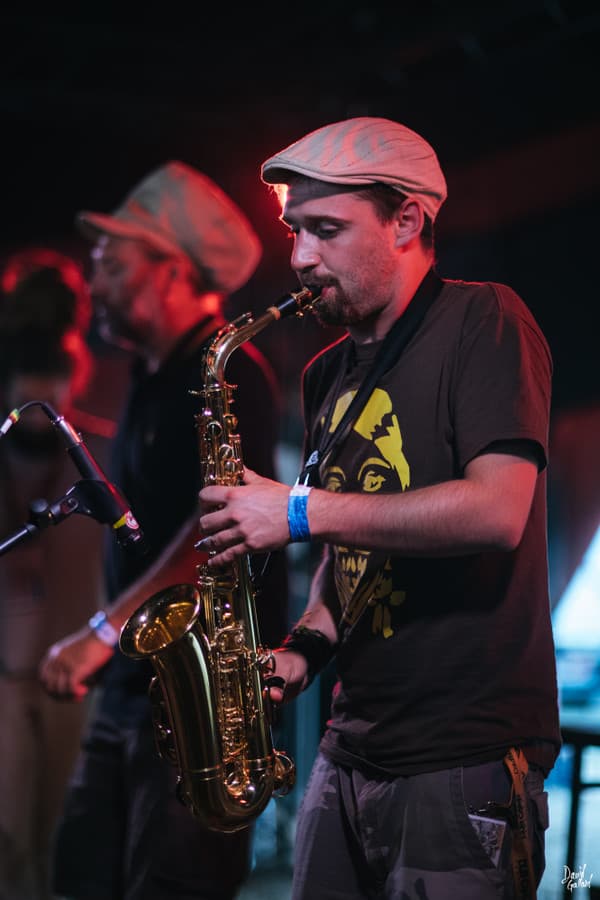 GURU POPE – Dub