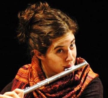 JULIE HUGUET – Pop