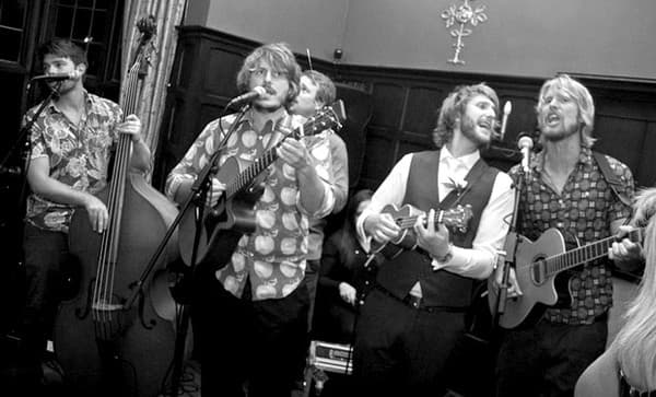 Quinns Quinney – Rock