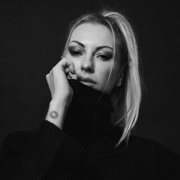 Daniela Hensel – Techno