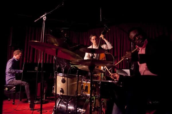 Craig Taborn Trio – Folk