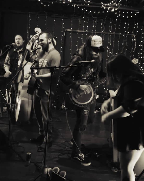 Black Tarpoon – Rock